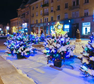 Iluminat decorativ Turda, instalație luminoasă festivă 15 din 19